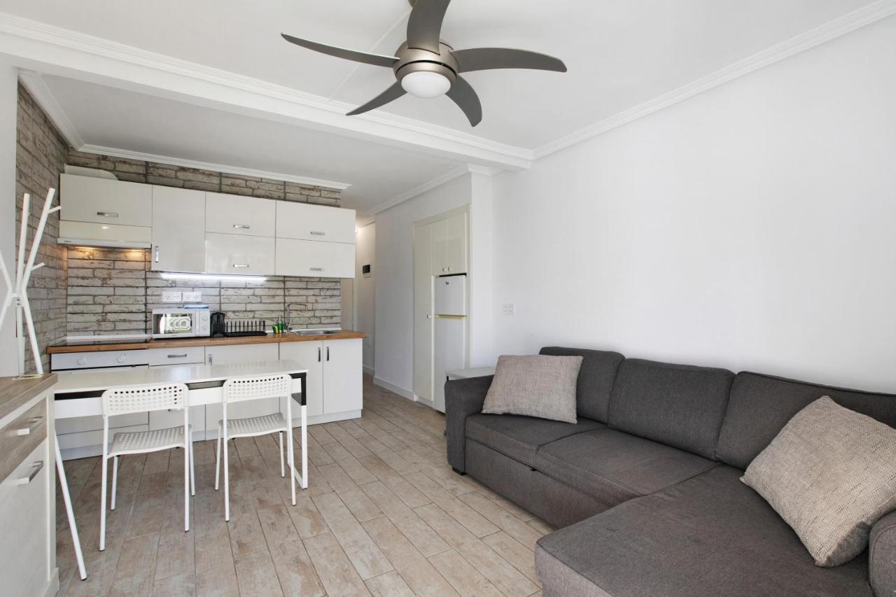 Apartment At 30 Mts From Sea Playa de las Americas  Luaran gambar